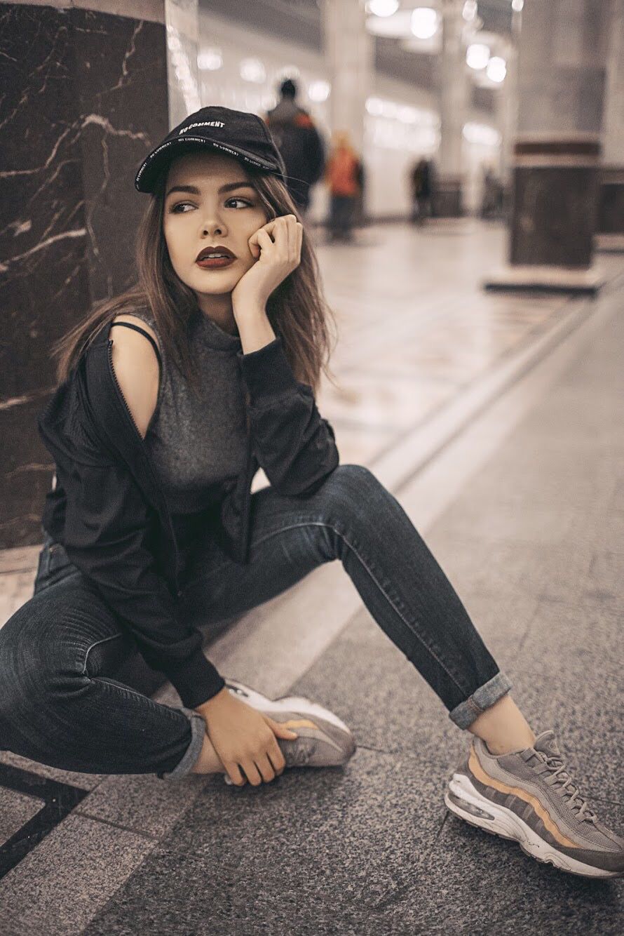 Sassy girls in Palikir