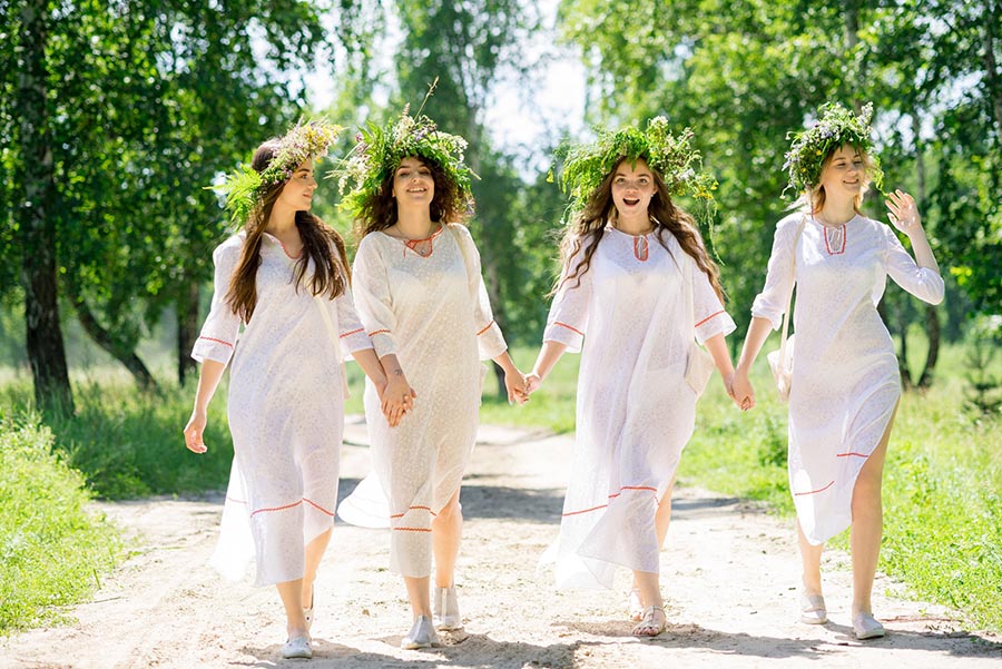 Slavic girls in Palikir